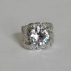 Vintage Stunning Chunky Luxury Evening Wide Large Solitaire CZ Crystal Ring